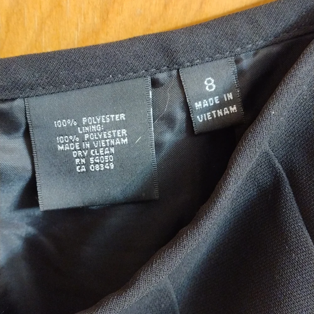 Kasper Black Suit skirt Size 8 - Picture 3 of 6